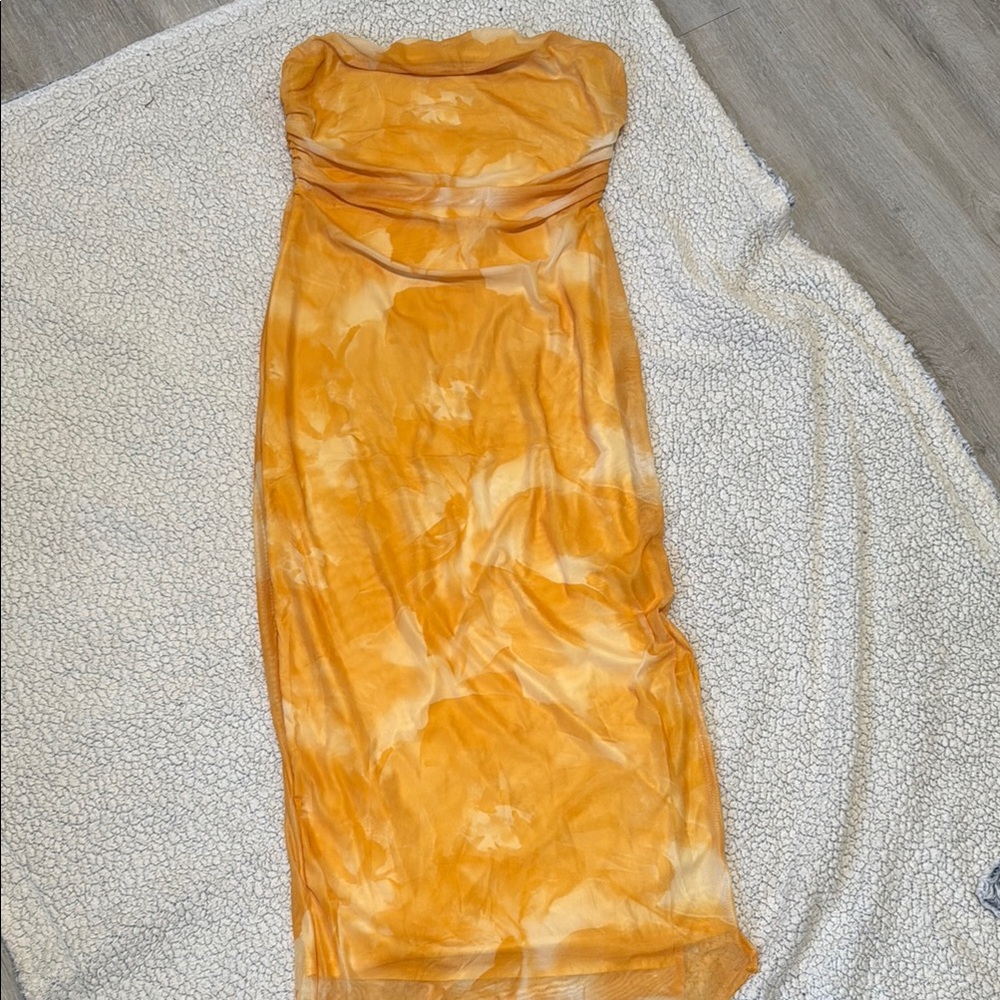 SHEIN Orange Strapless Bodycon Dress for Cocktail